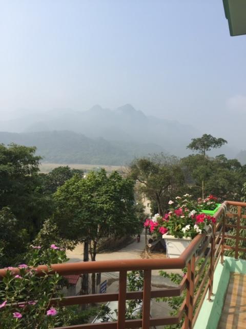 Хостел Mai Chau Mountains Екстер'єр фото